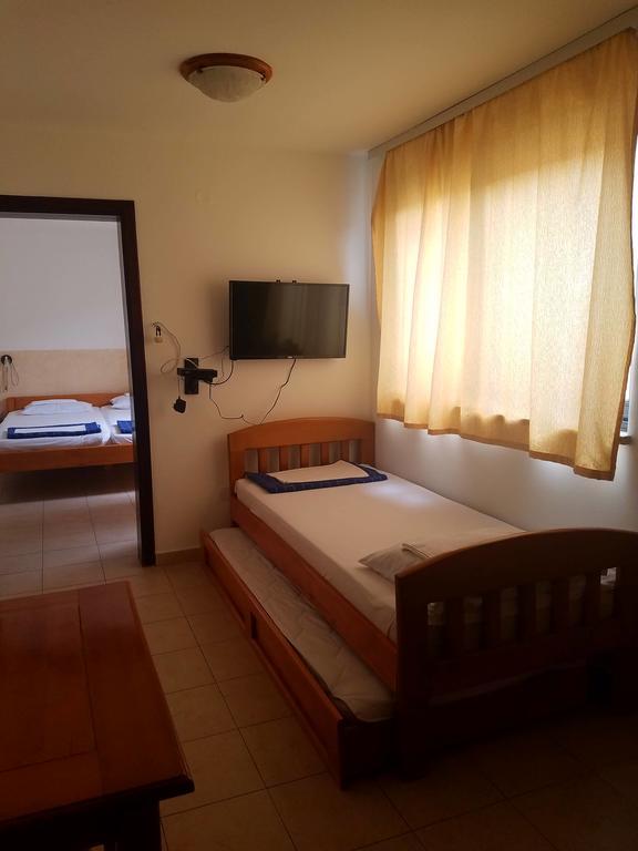 Vlsb Apartments Petrovac Buitenkant foto